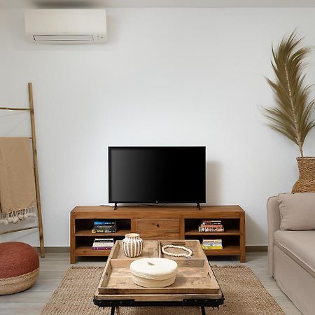 Amazing Beach House With Balcony Lagos Bagian luar foto