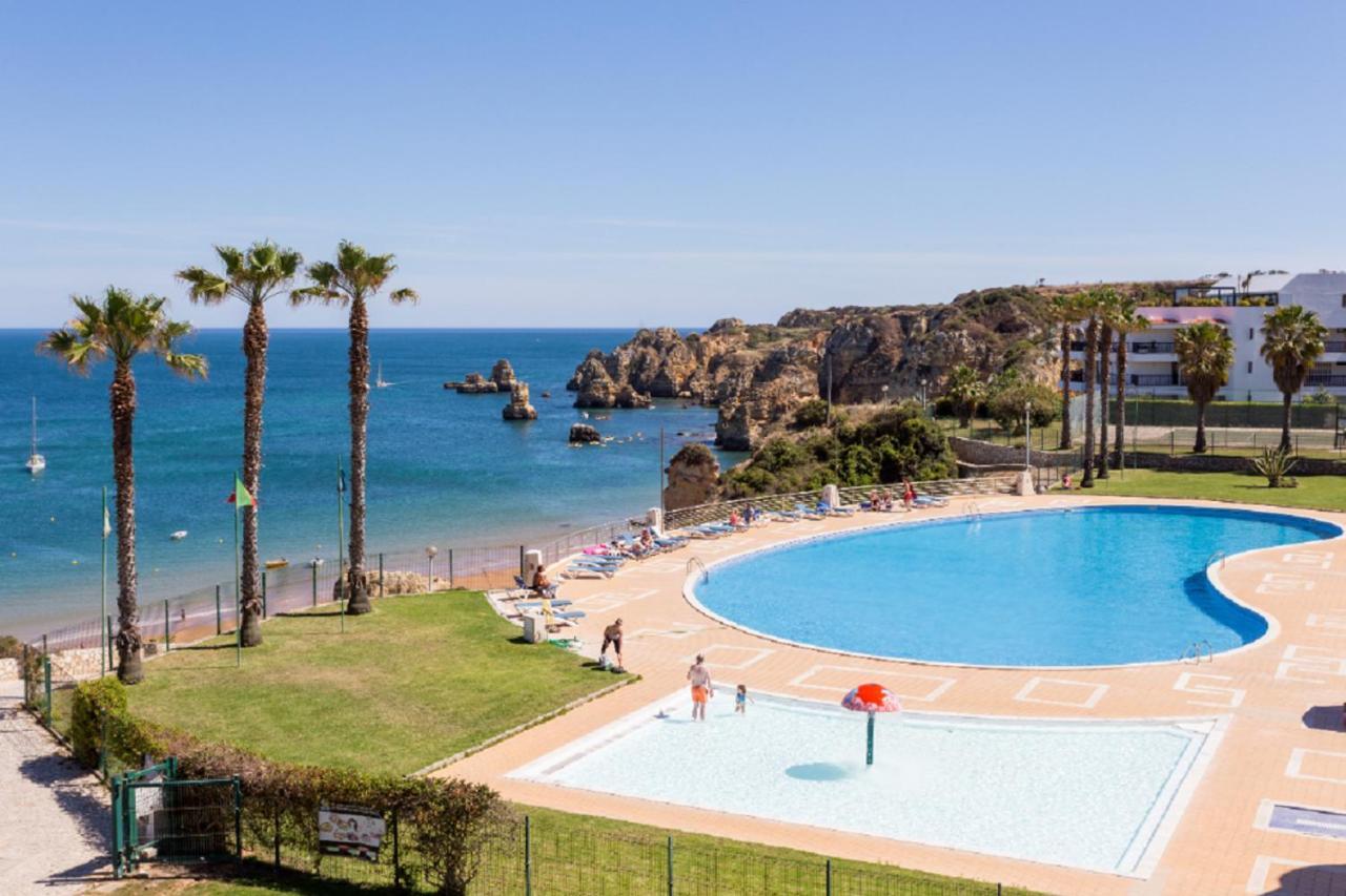 Amazing Beach House With Balcony Lagos Bagian luar foto