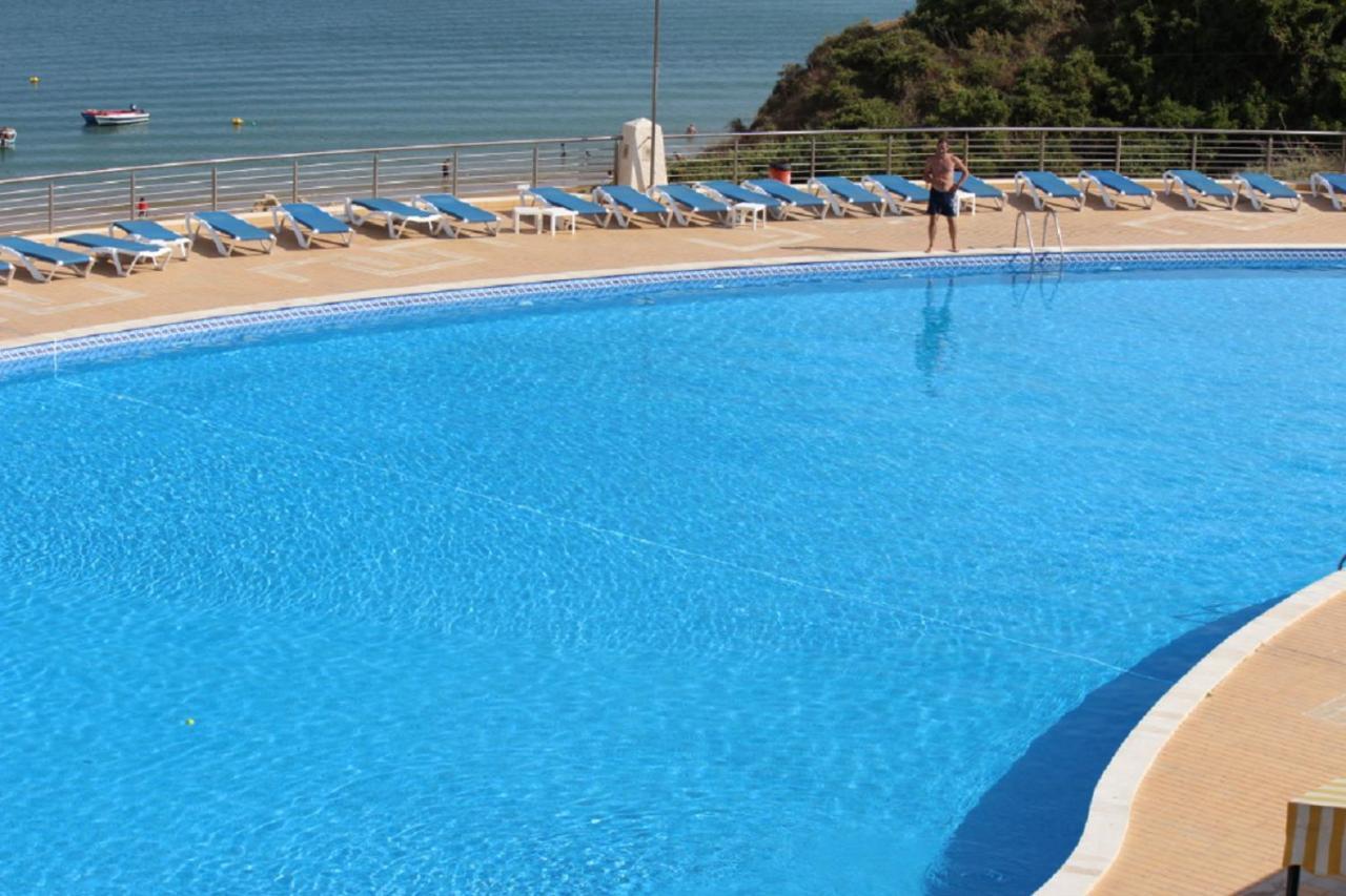 Amazing Beach House With Balcony Lagos Bagian luar foto